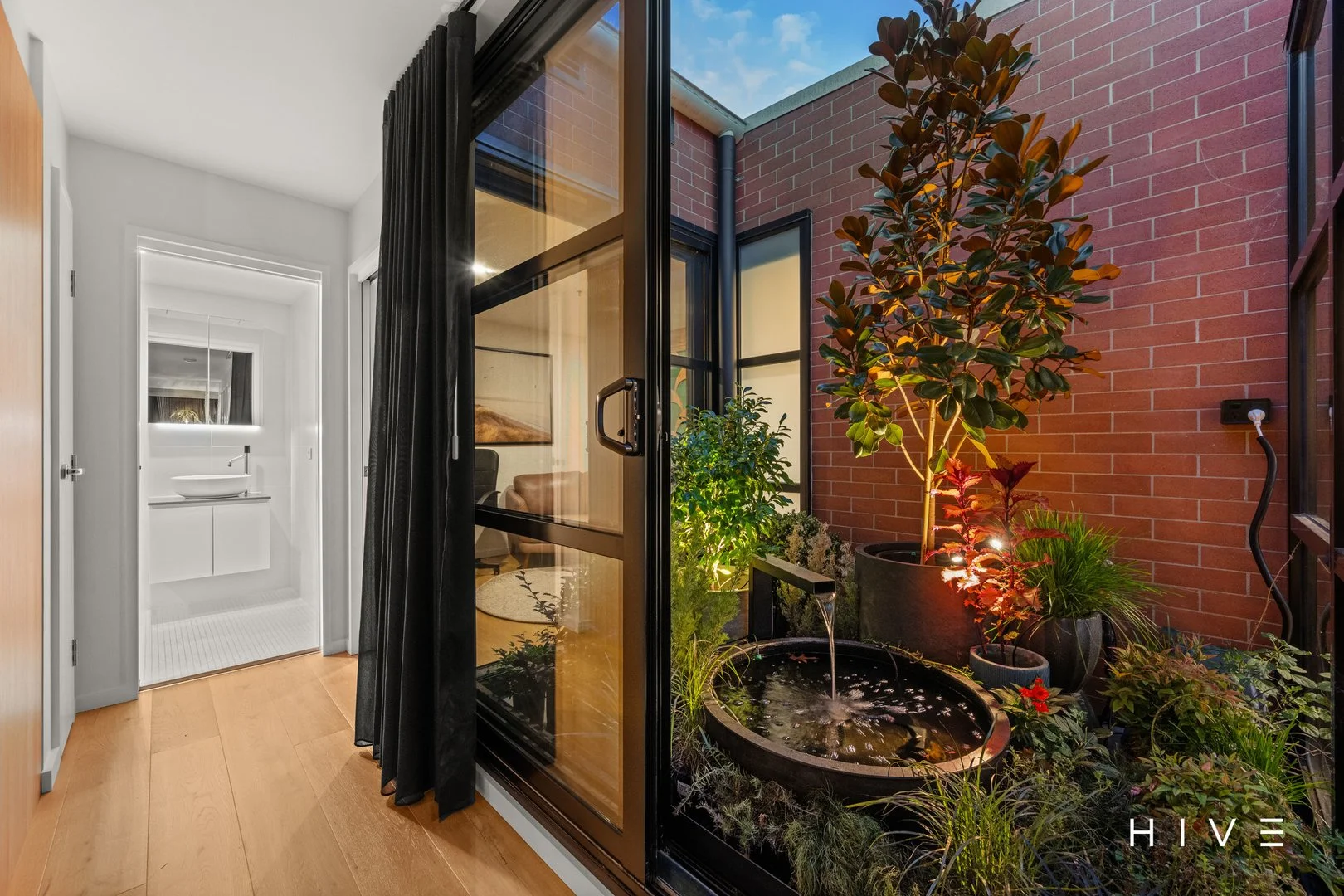 Photo of 702/16 Lonsdale Street, Braddon ACT 2612