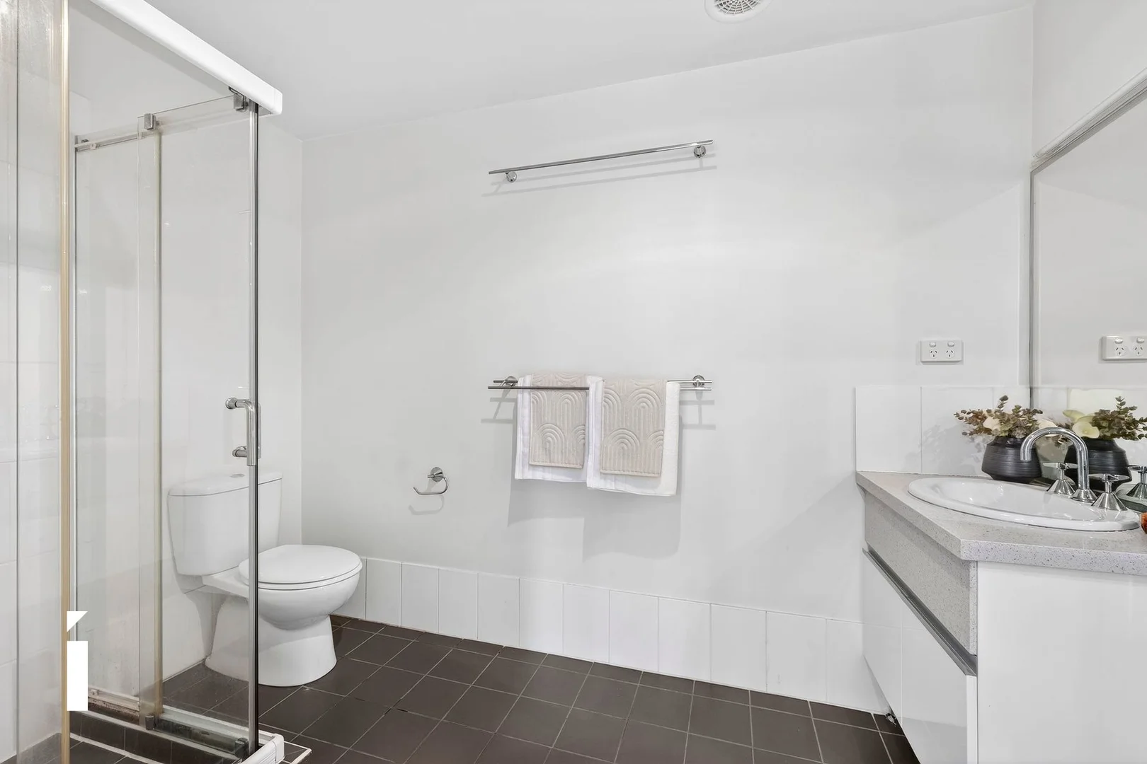 Photo of 2/12 Condamine Street, Turner ACT 2612