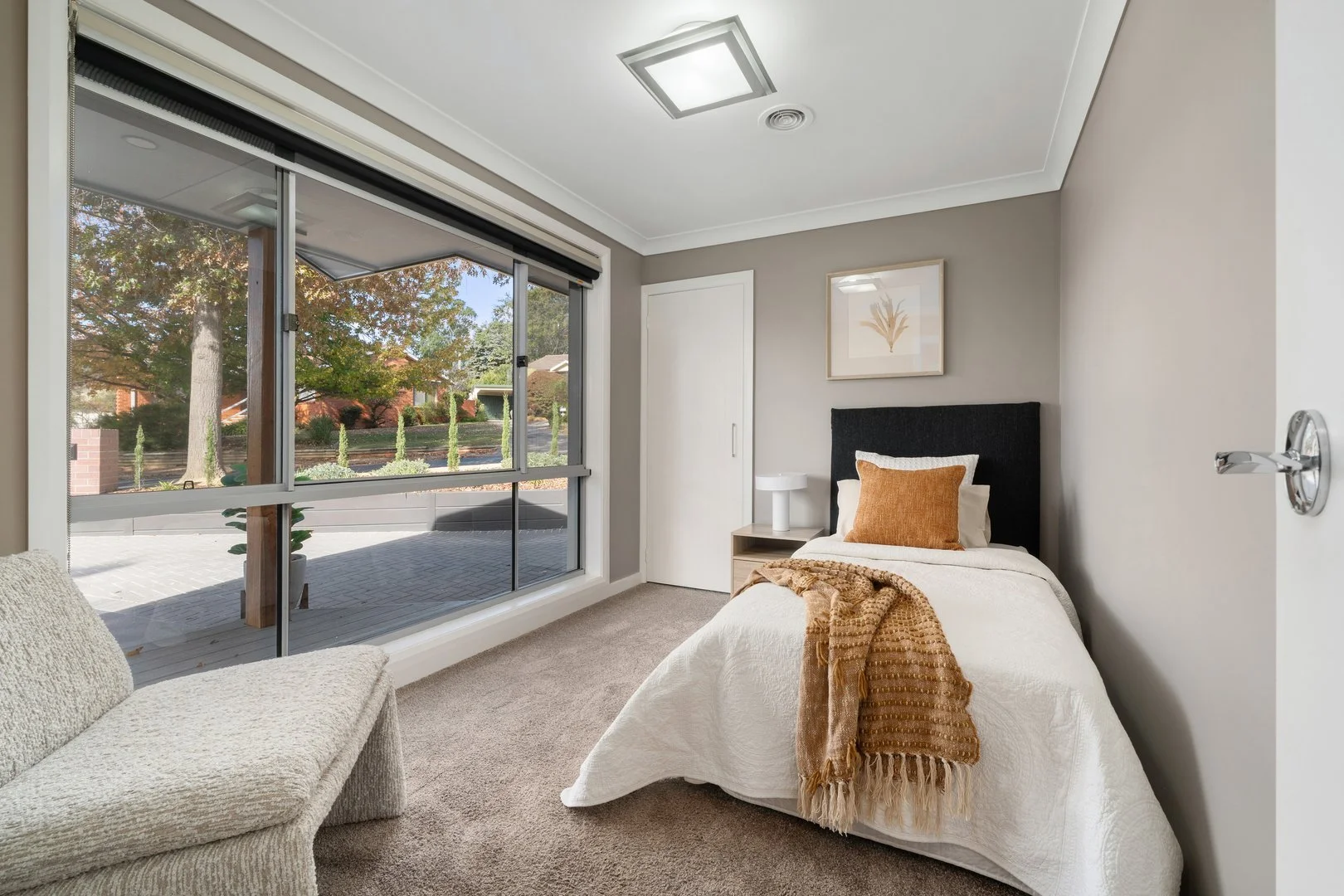 Photo of 1/11 Pollock Street, Chifley ACT 2606