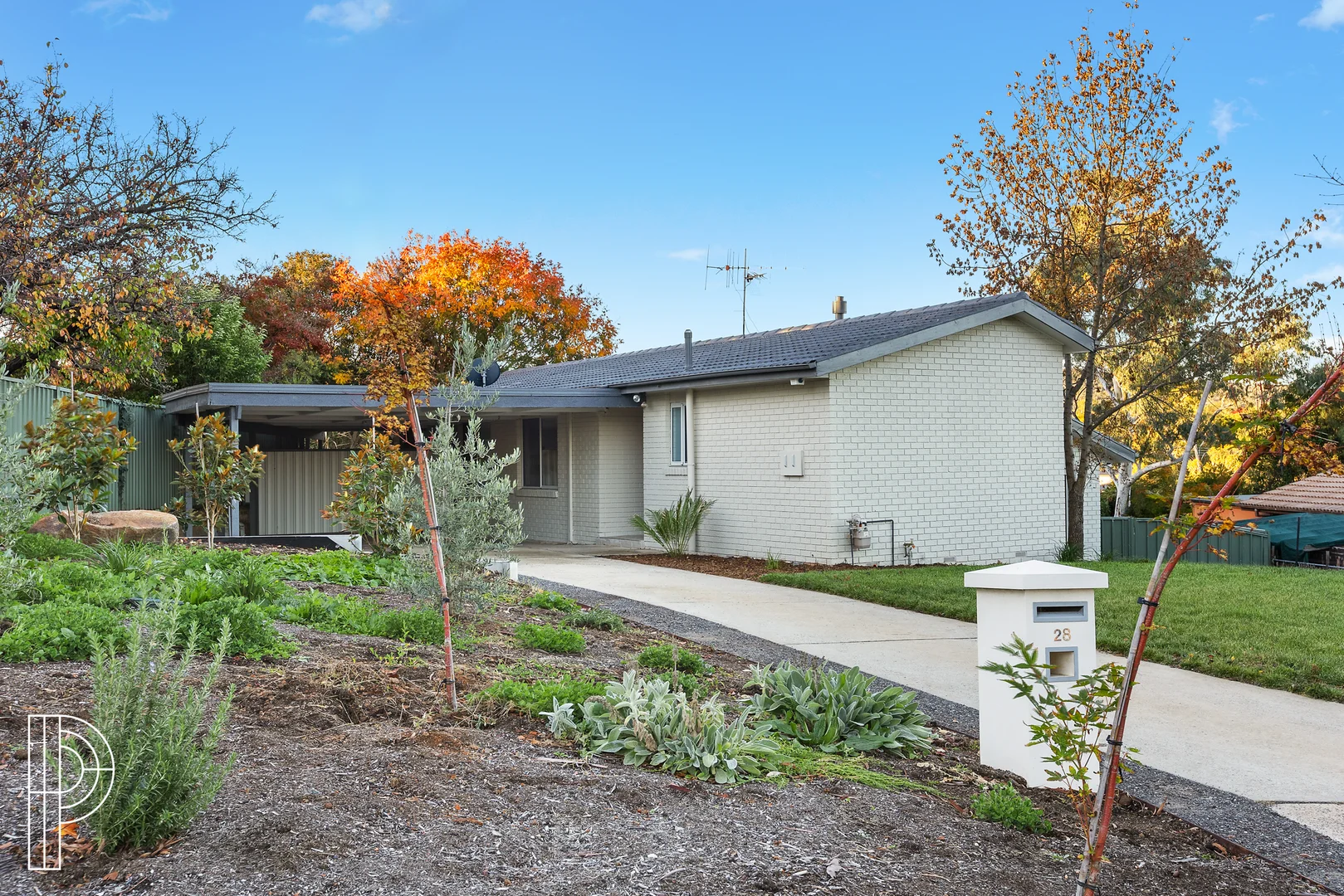 Photo of 28 Castleton Crescent, Gowrie ACT 2904