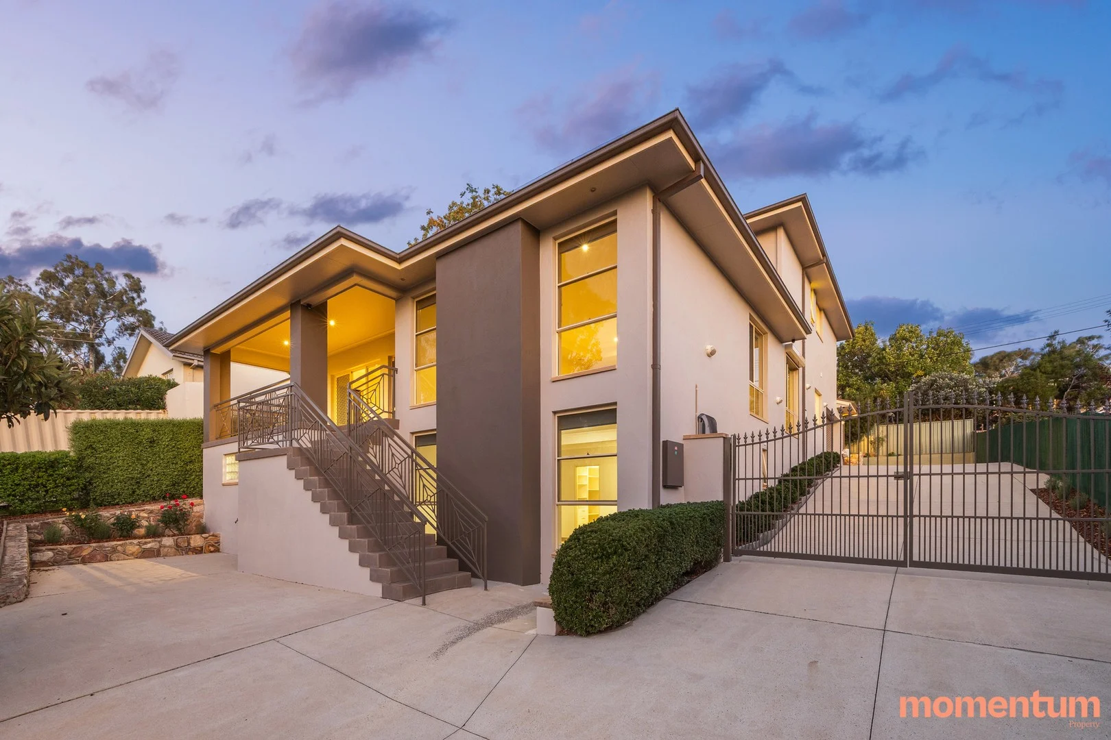 Photo of 31 Dennis Street, Garran ACT 2605