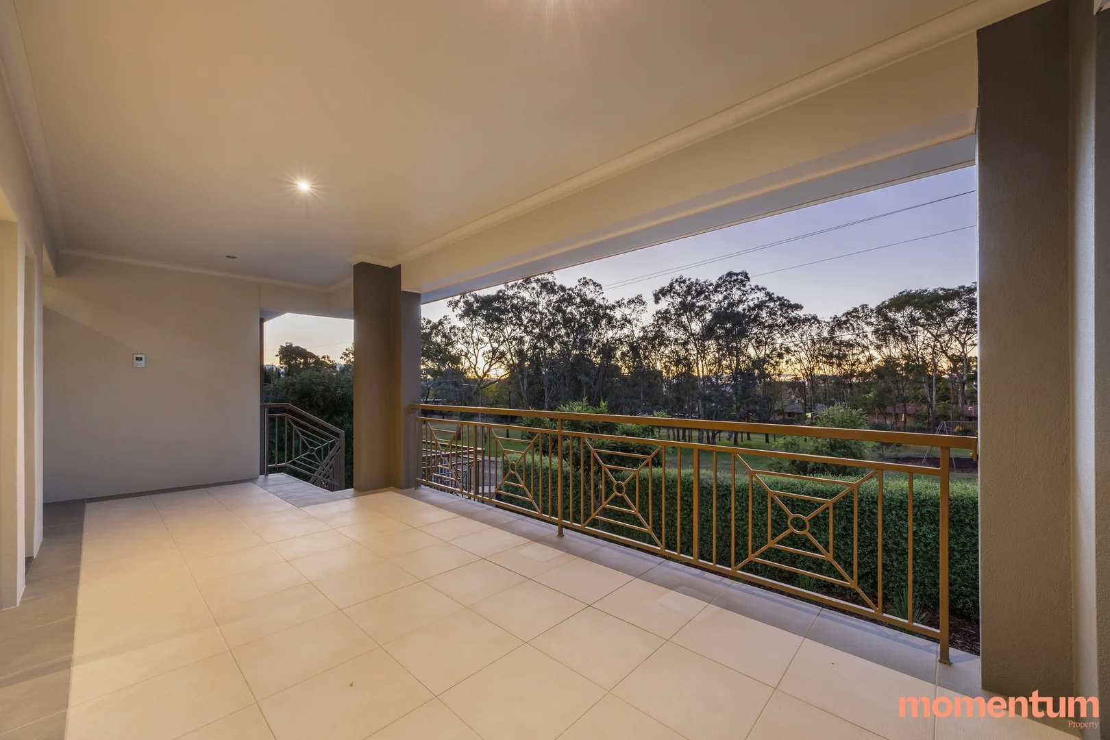 Photo of 31 Dennis Street, Garran ACT 2605