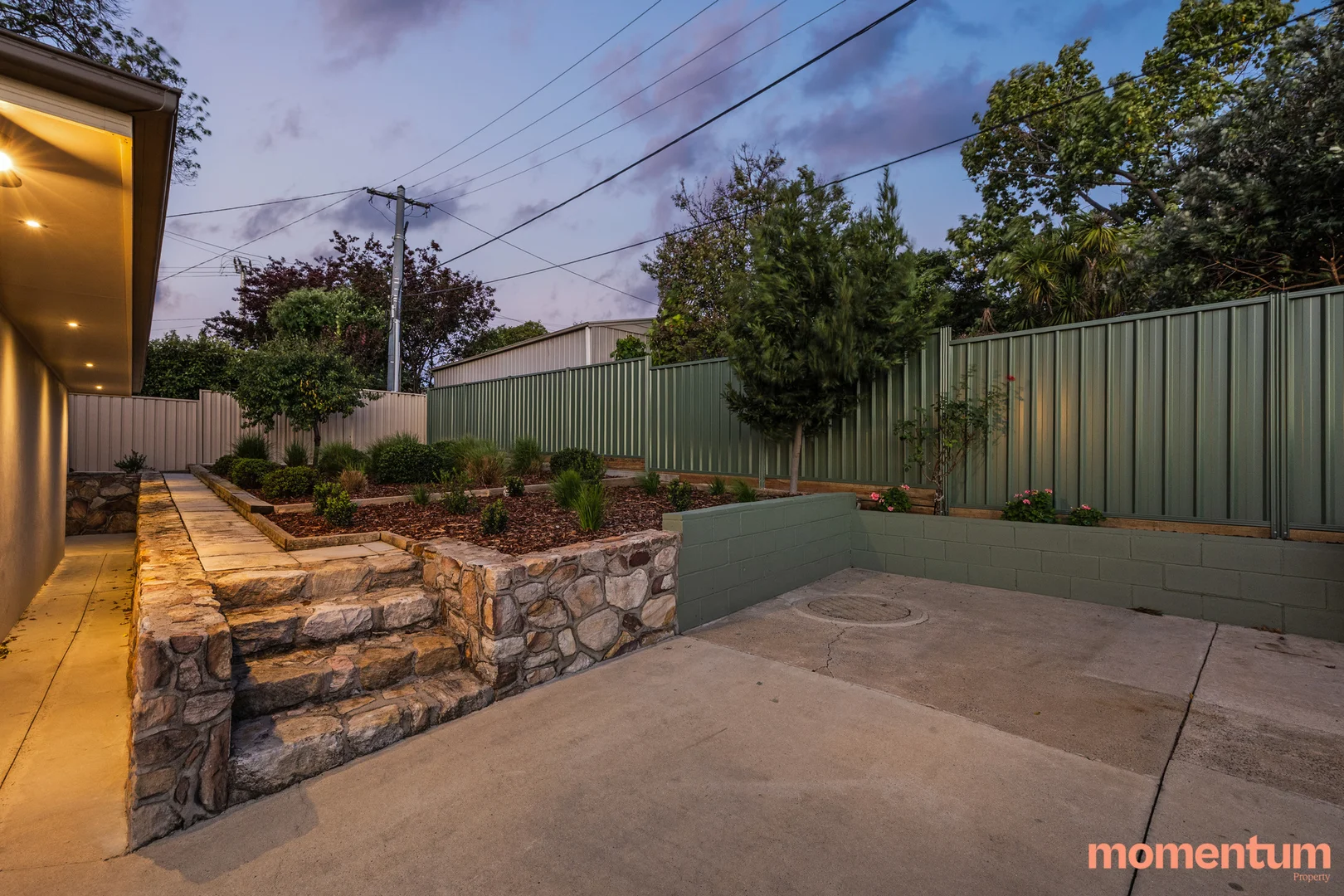 Photo of 31 Dennis Street, Garran ACT 2605