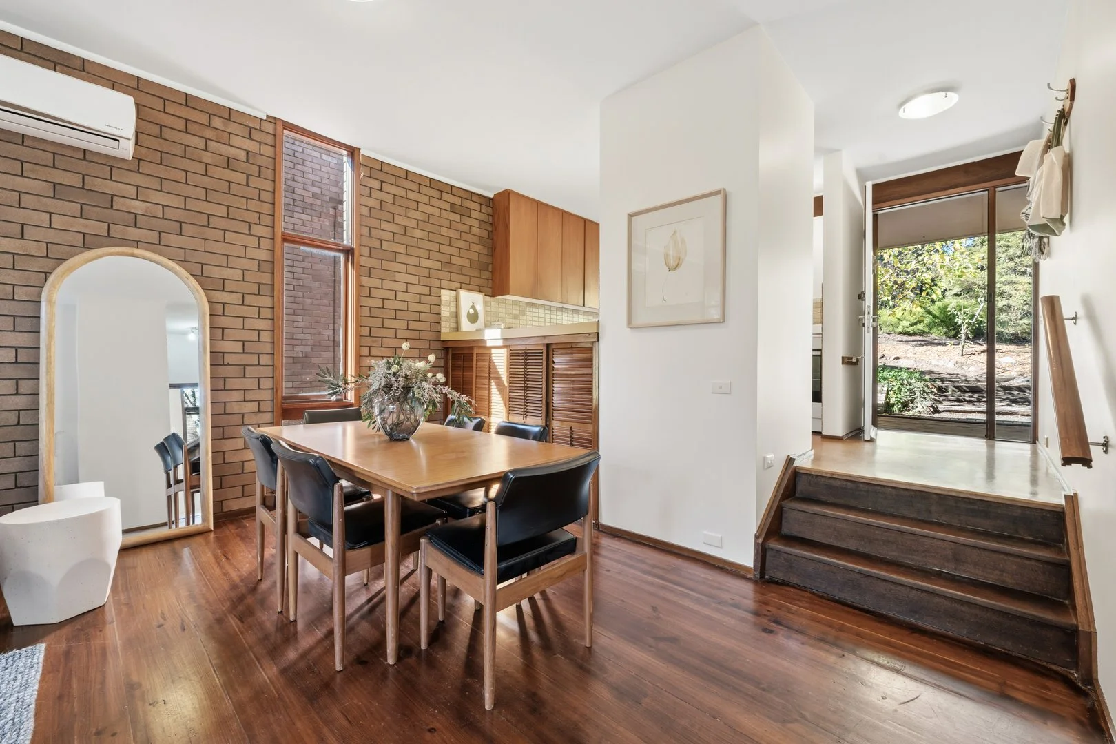 Photo of 3 Wybalena Grove, Cook ACT 2614