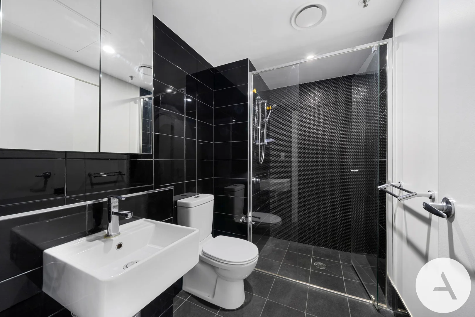 Photo of 1611/120 Eastern Valley Way, Belconnen ACT 2617