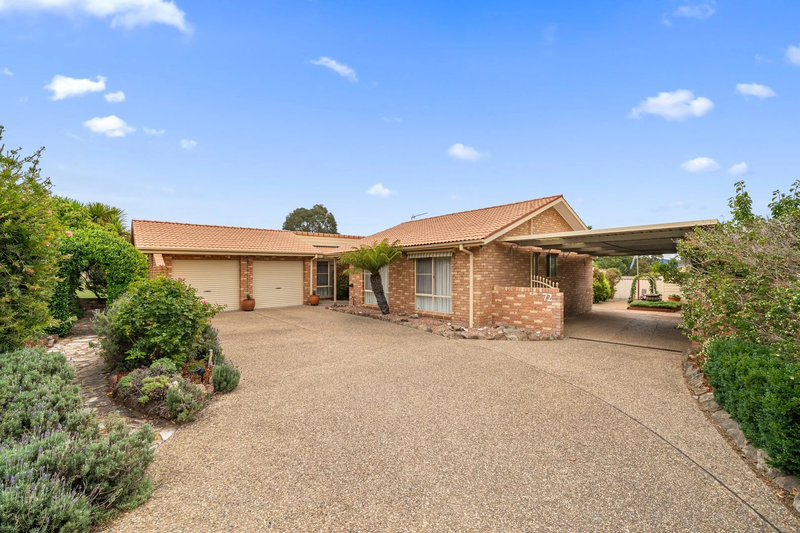 Photo of 72 Templestowe Avenue, Conder ACT 2906