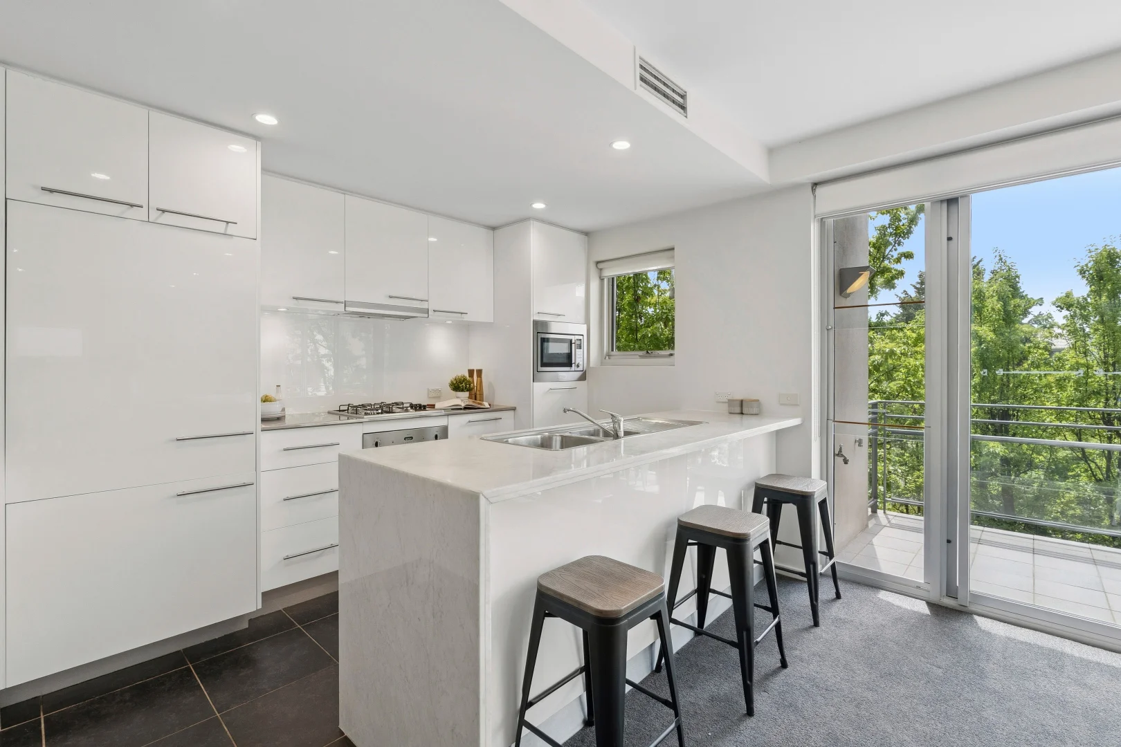 Photo of 18/27 Cunningham Street, Kingston ACT 2604