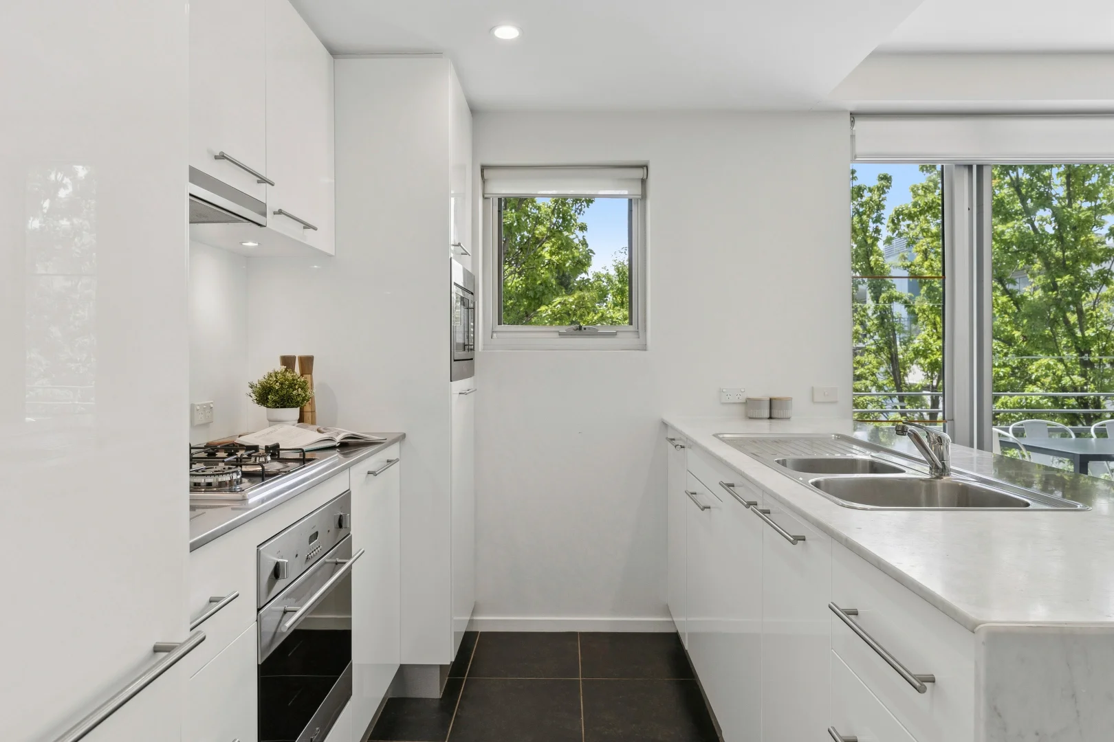 Photo of 18/27 Cunningham Street, Kingston ACT 2604