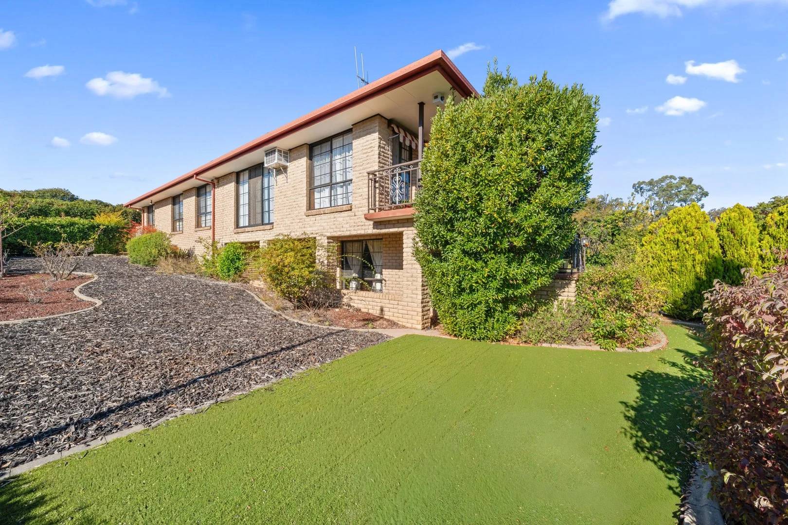 Photo of 15 Eddy Crescent, Florey ACT 2615