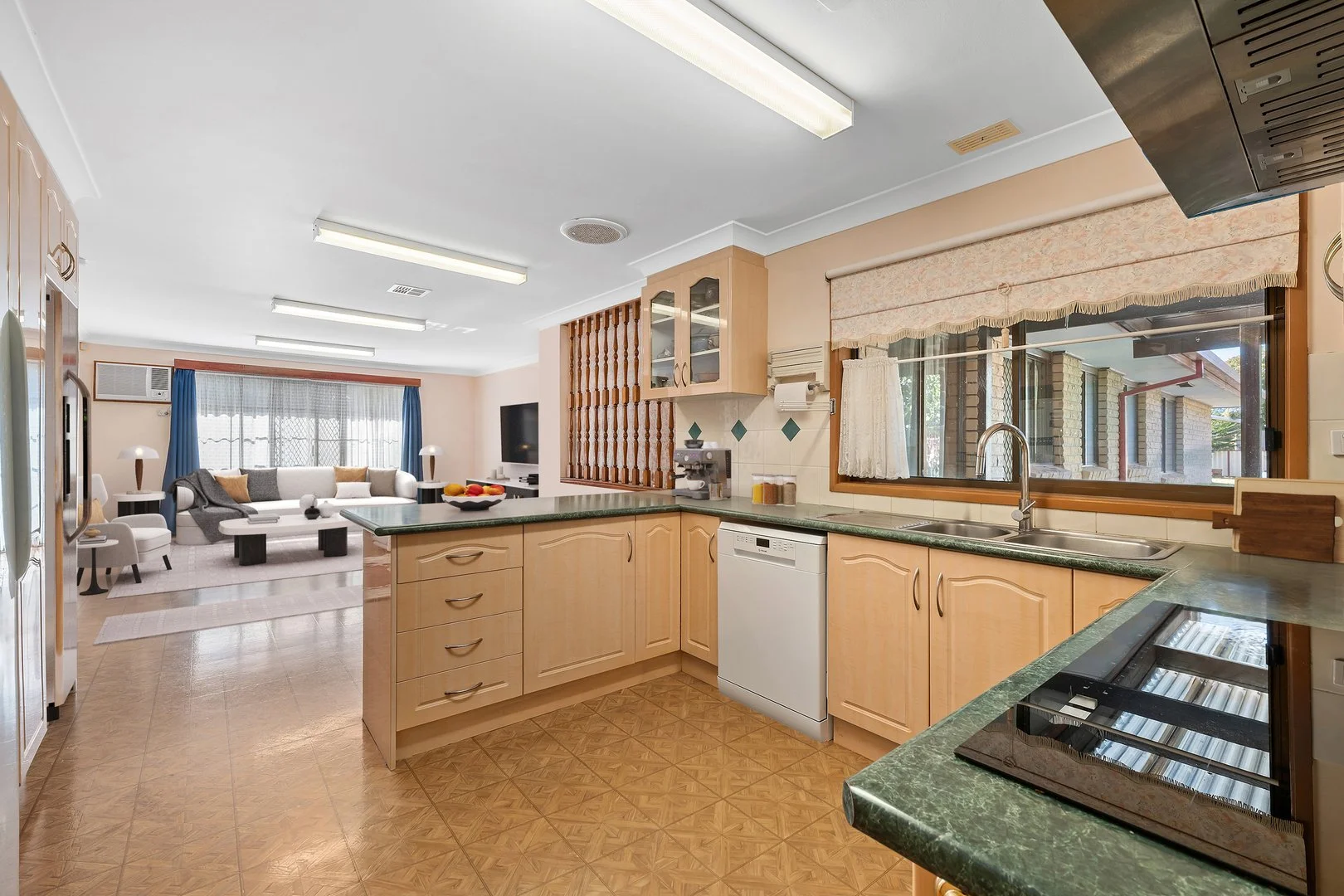 Photo of 15 Eddy Crescent, Florey ACT 2615