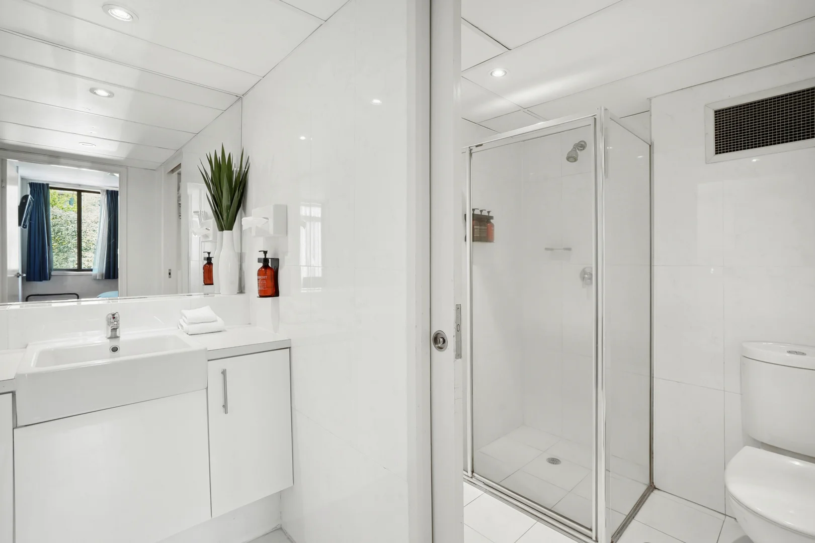 Photo of 17/1 Oxley Street, Griffith ACT 2603