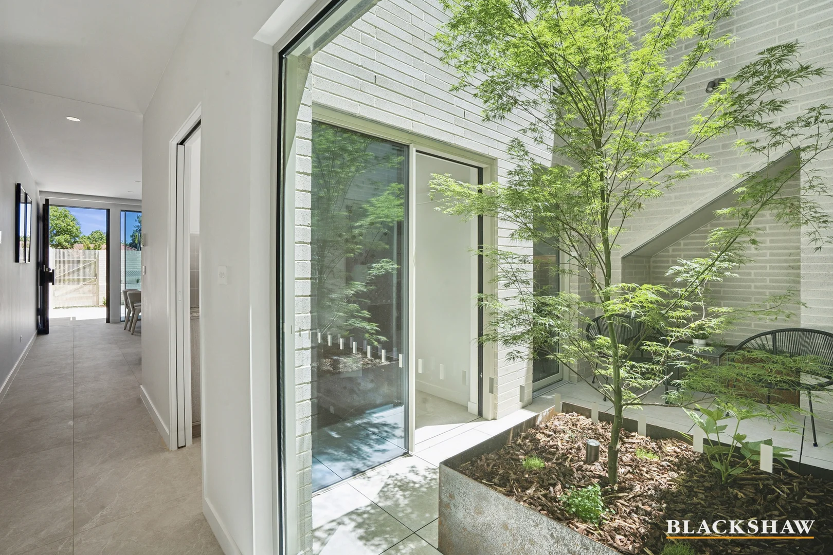 Photo of 1/8 McCulloch Street, Curtin ACT 2605