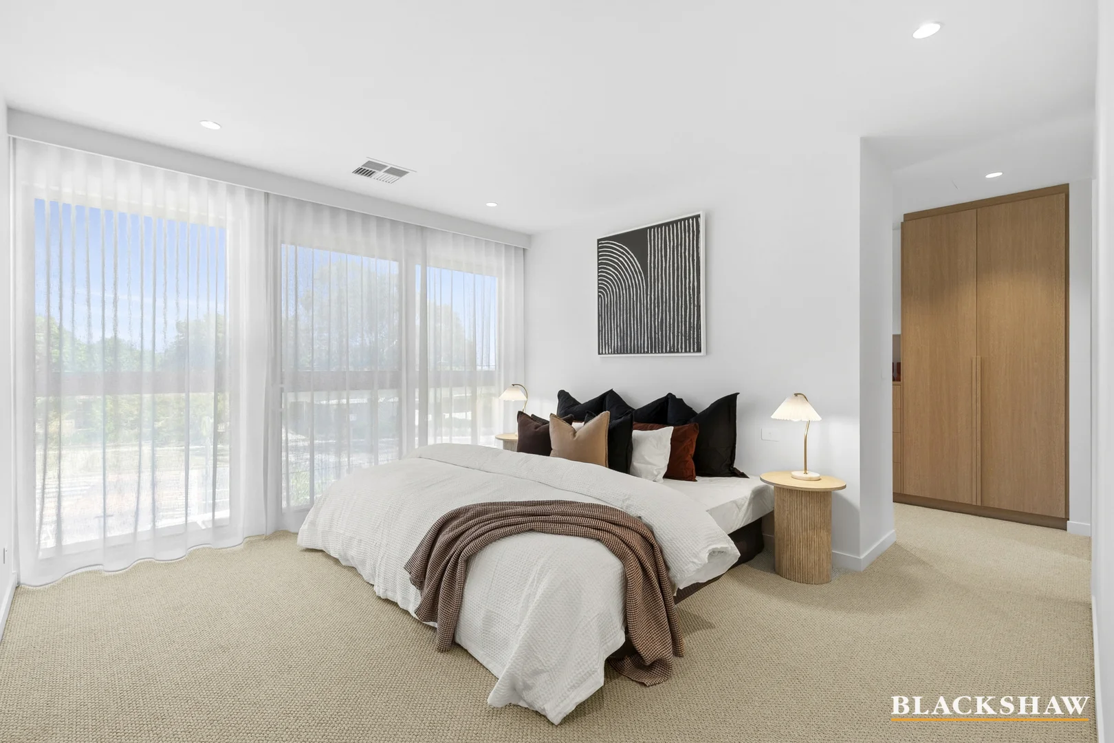 Photo of 1/8 McCulloch Street, Curtin ACT 2605