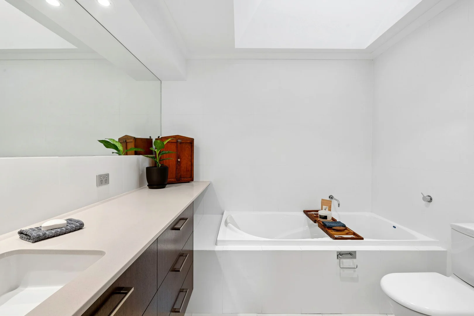 Photo of 22 Robinson Street, O'Connor ACT 2602