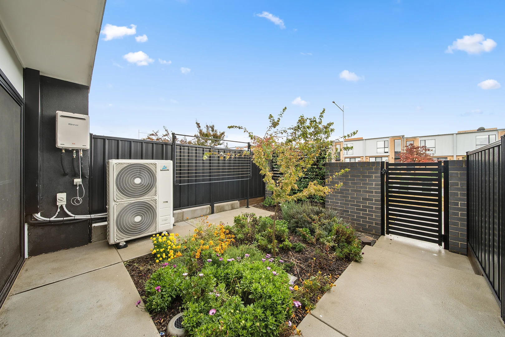 Photo of 3B Woodberry Avenue, Coombs ACT 2611