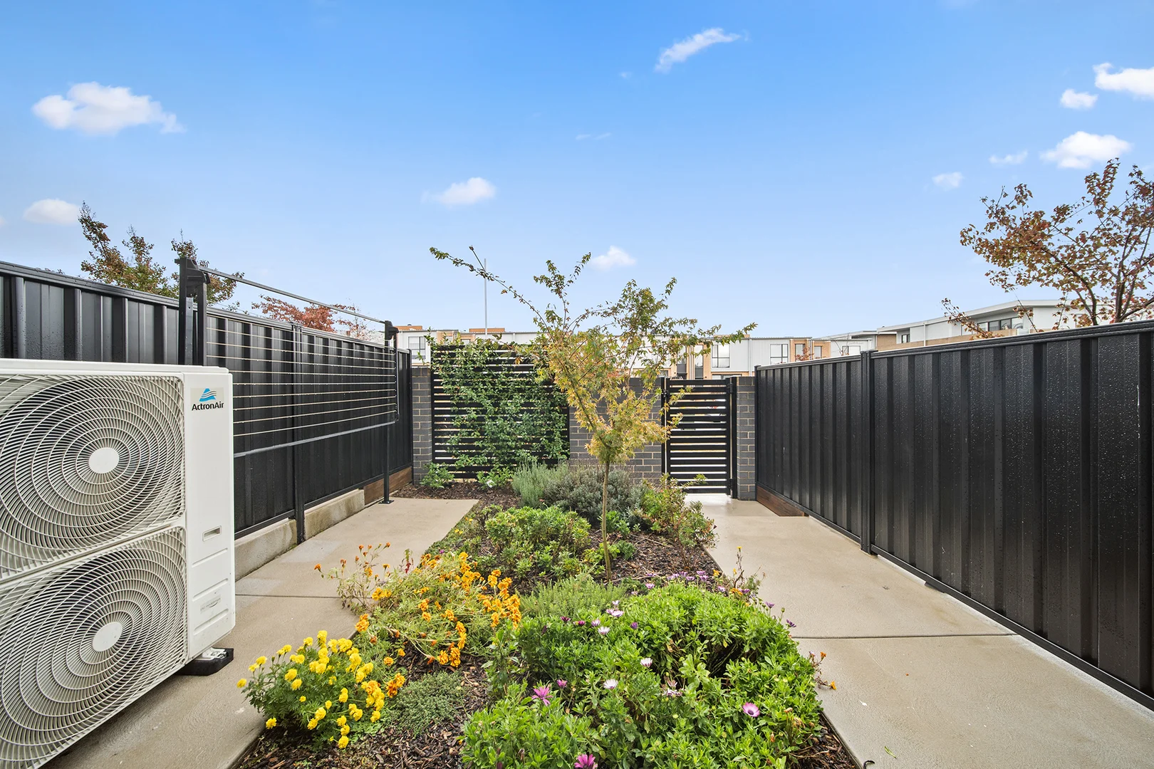 Photo of 3B Woodberry Avenue, Coombs ACT 2611