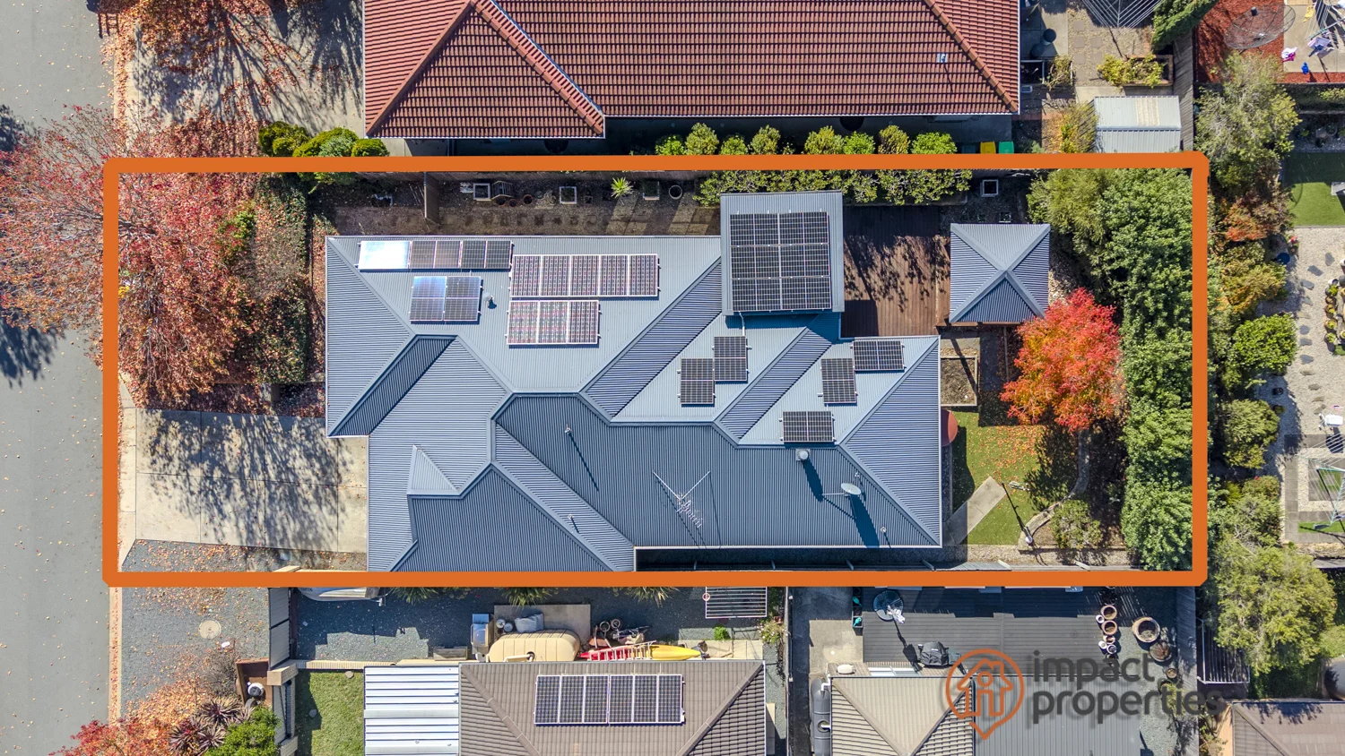 Photo of 4 Clendinnen Street, Dunlop ACT 2615