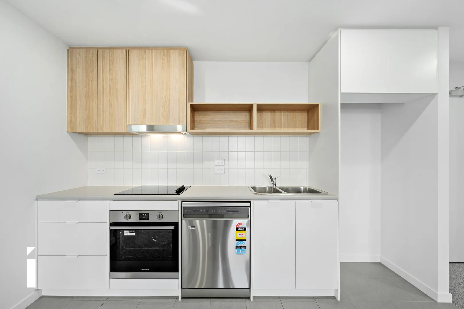Photo of 704/5 Garth Close, Phillip ACT 2606
