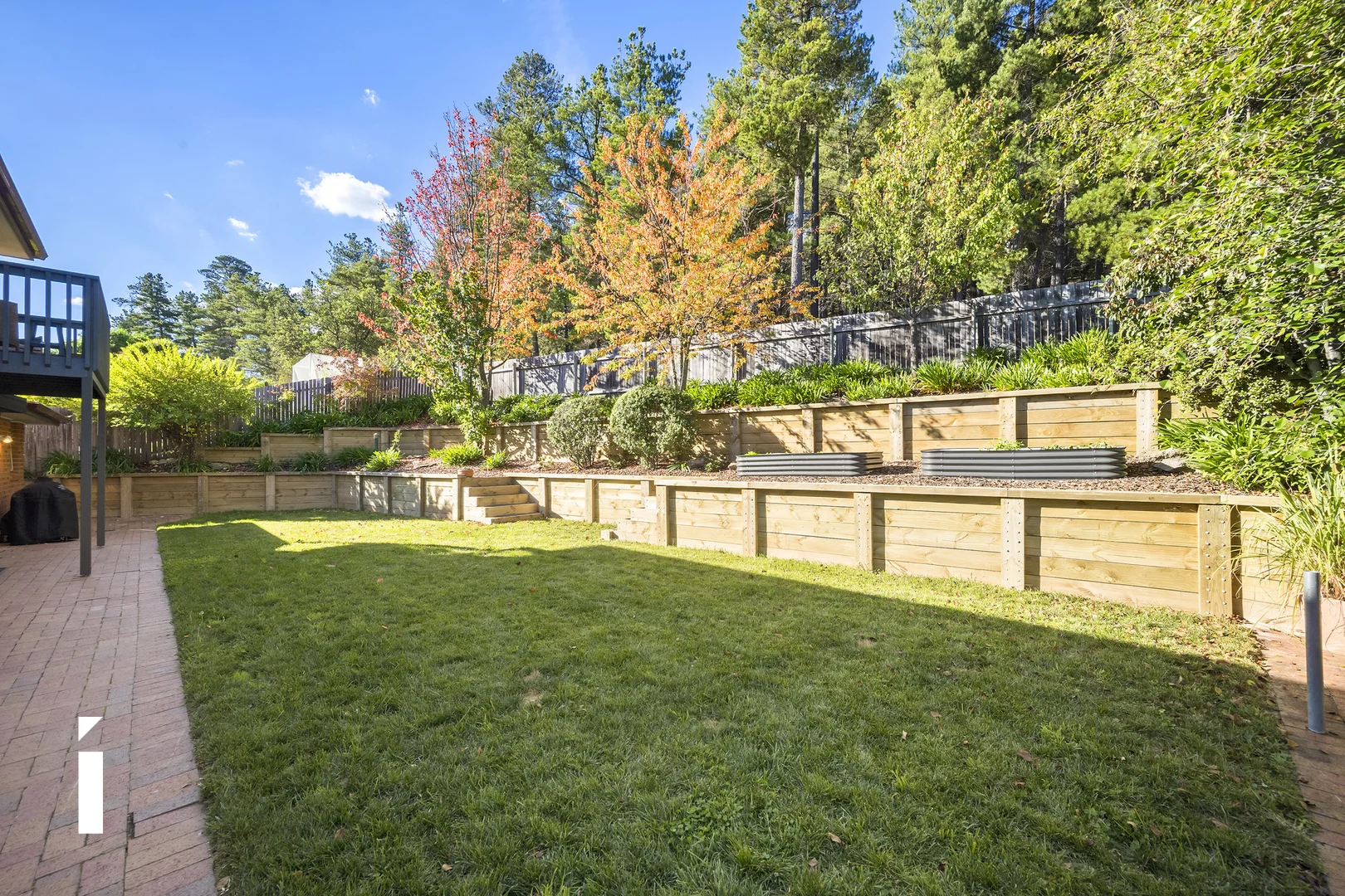 Photo of 77 William Wilkins Crescent, Isaacs ACT 2607