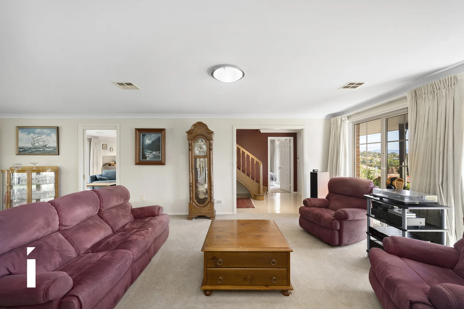Photo of 77 William Wilkins Crescent, Isaacs ACT 2607