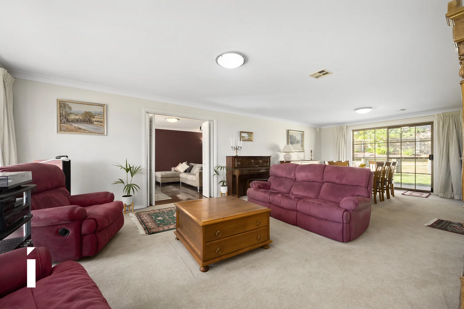 Photo of 77 William Wilkins Crescent, Isaacs ACT 2607