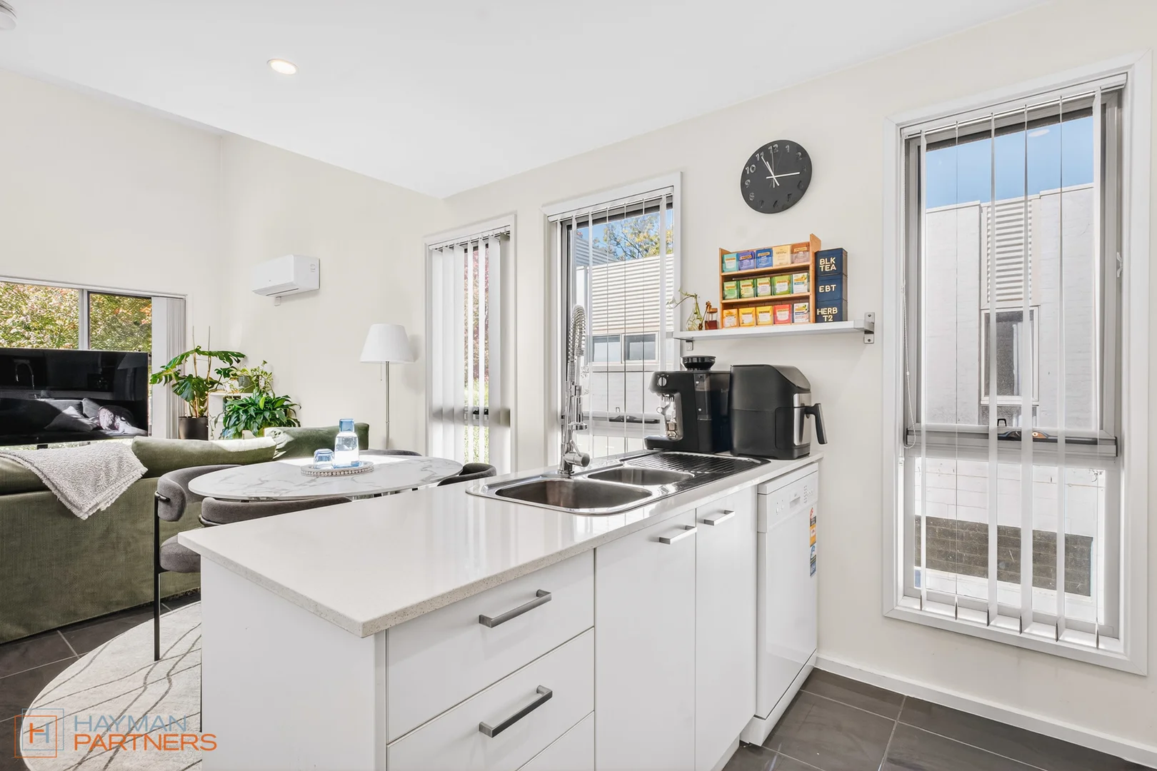 Photo of 4/25 Macrobertson Street, Mawson ACT 2607