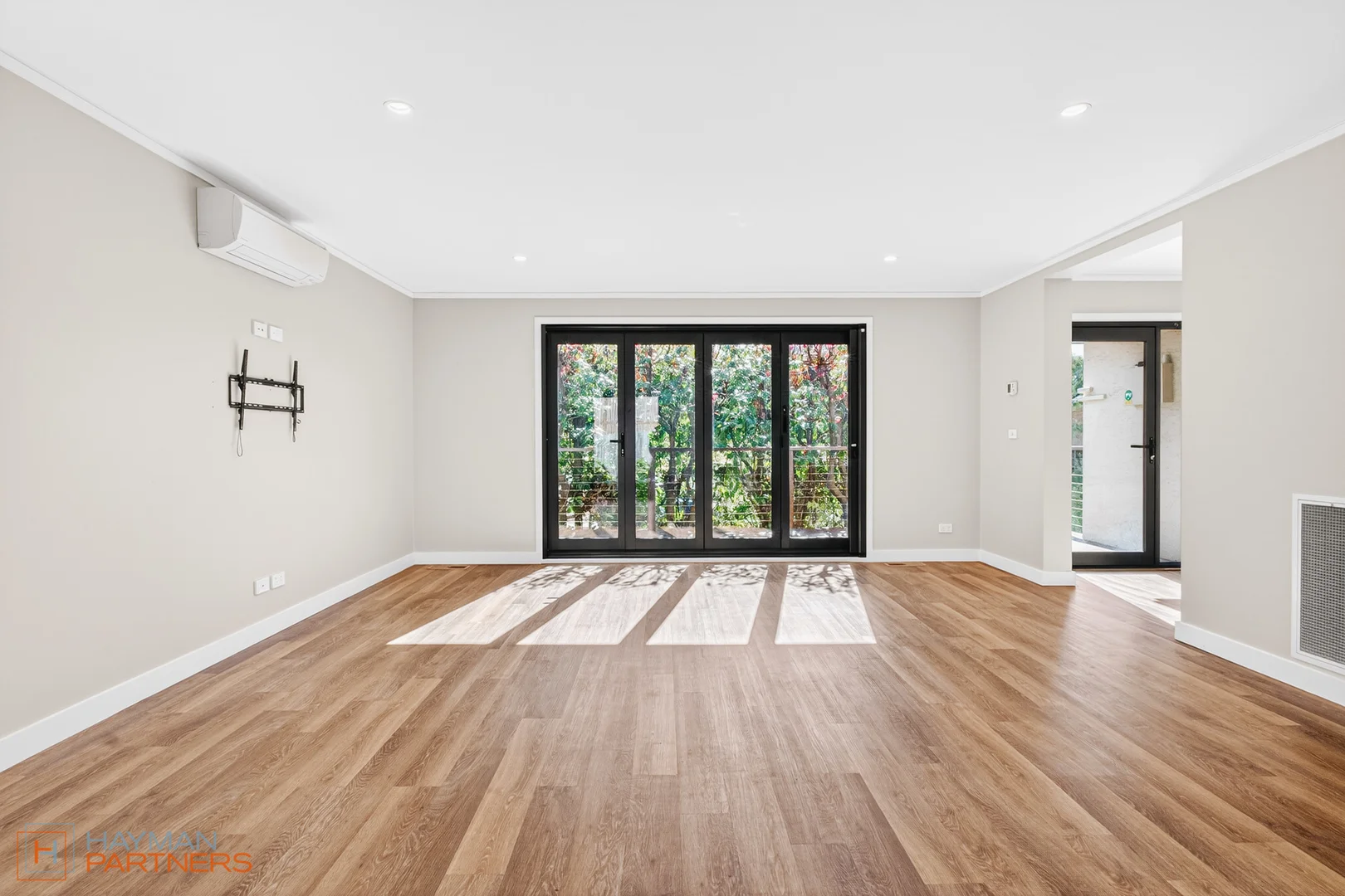 Photo of 18 Collings Street, Pearce ACT 2607