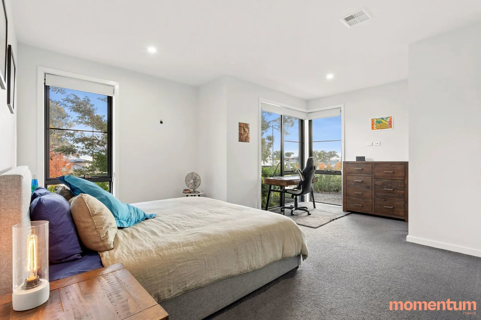 Photo of 32 Fairbrother Street, Strathnairn ACT 2615