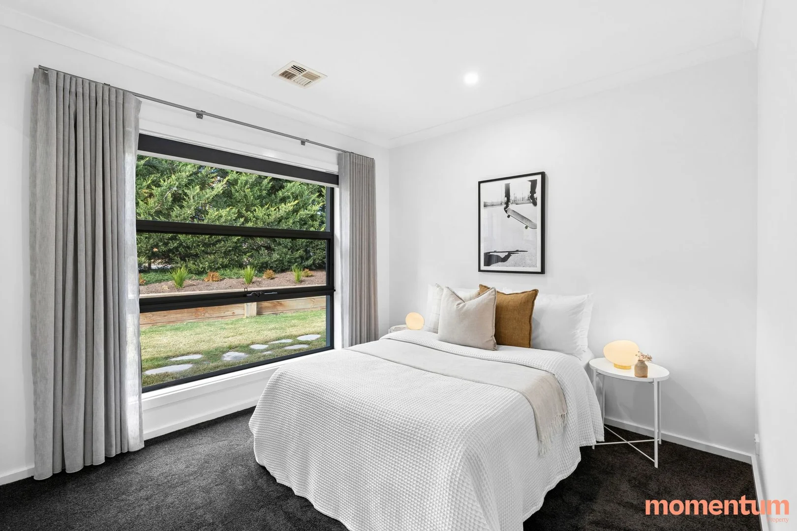 Photo of 1 Hellyer Street, Holder ACT 2611