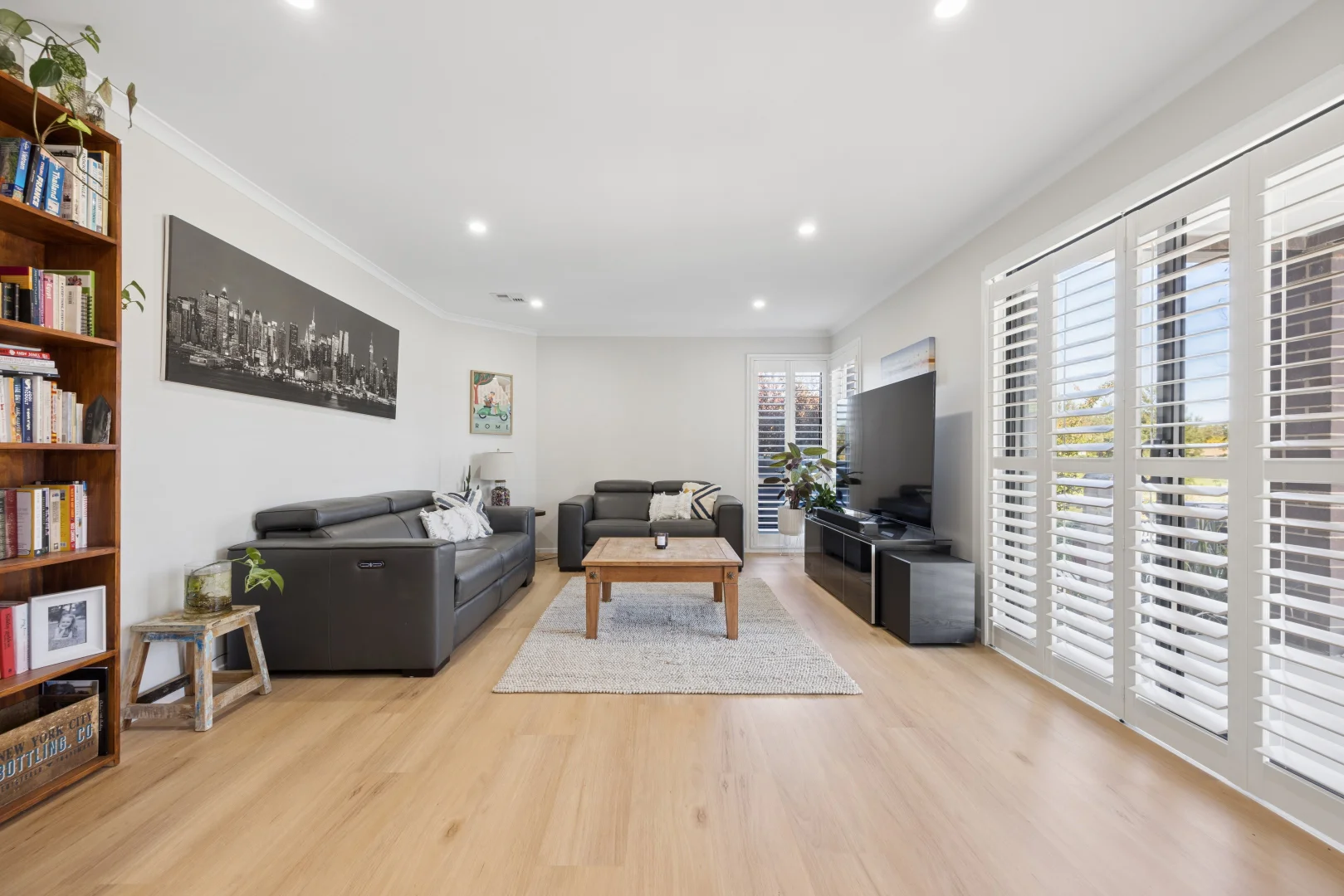 Photo of 2 Mary Lee Street, Bonython ACT 2905