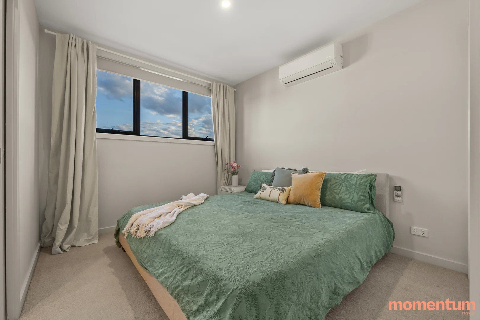 Photo of 27/15 Wanderlight Avenue, Lawson ACT 2617