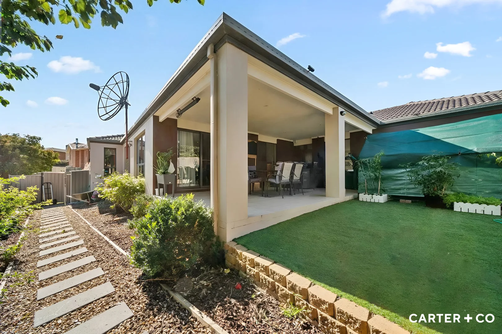 Photo of 4 Alison Ashby Crescent, Banks ACT 2906