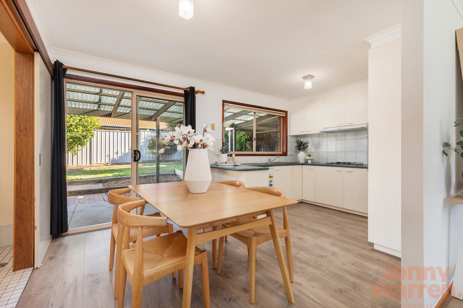 Photo of 8 Kilburn Close, Dunlop ACT 2615