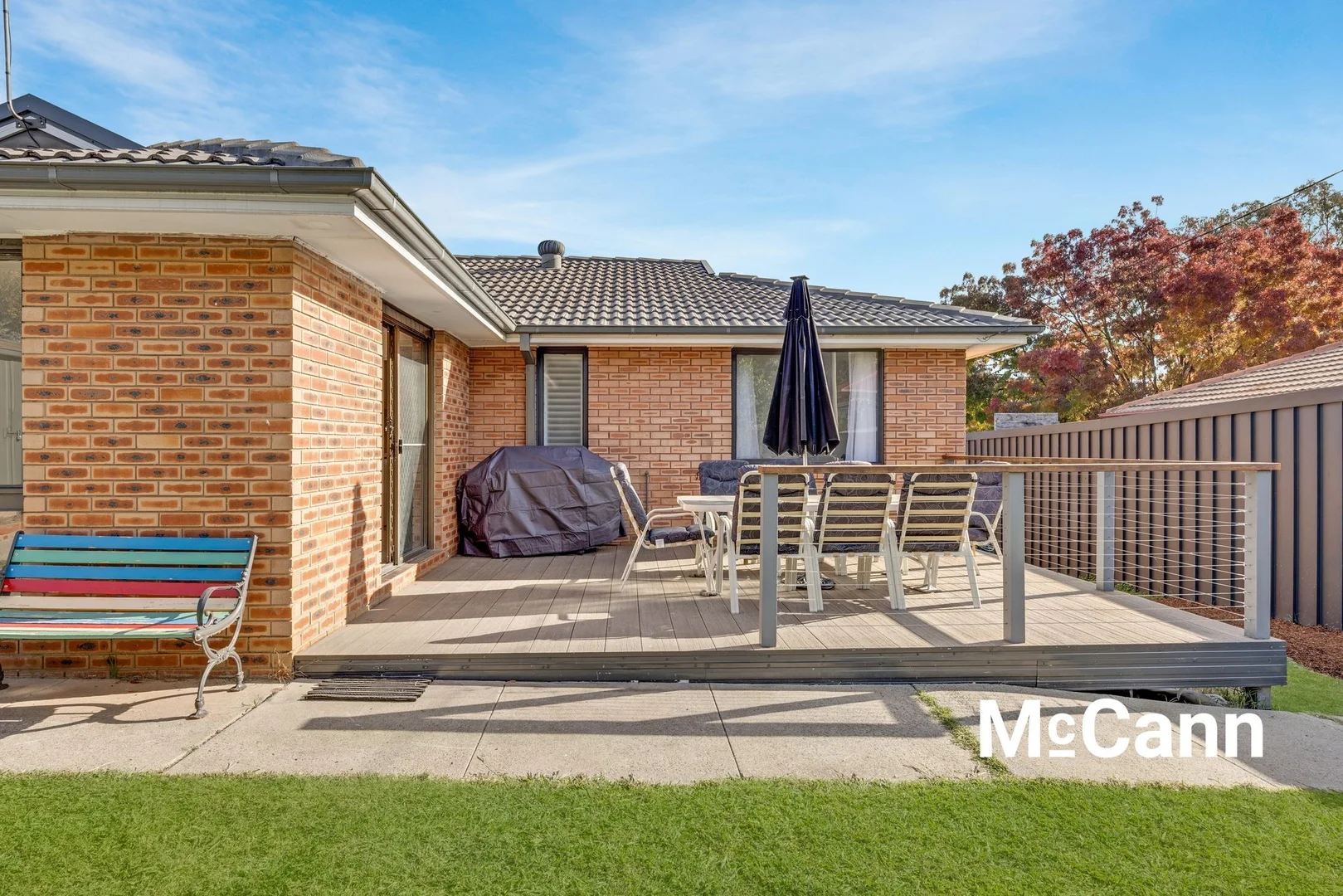 Photo of 73 Sternberg Crescent, Wanniassa ACT 2903