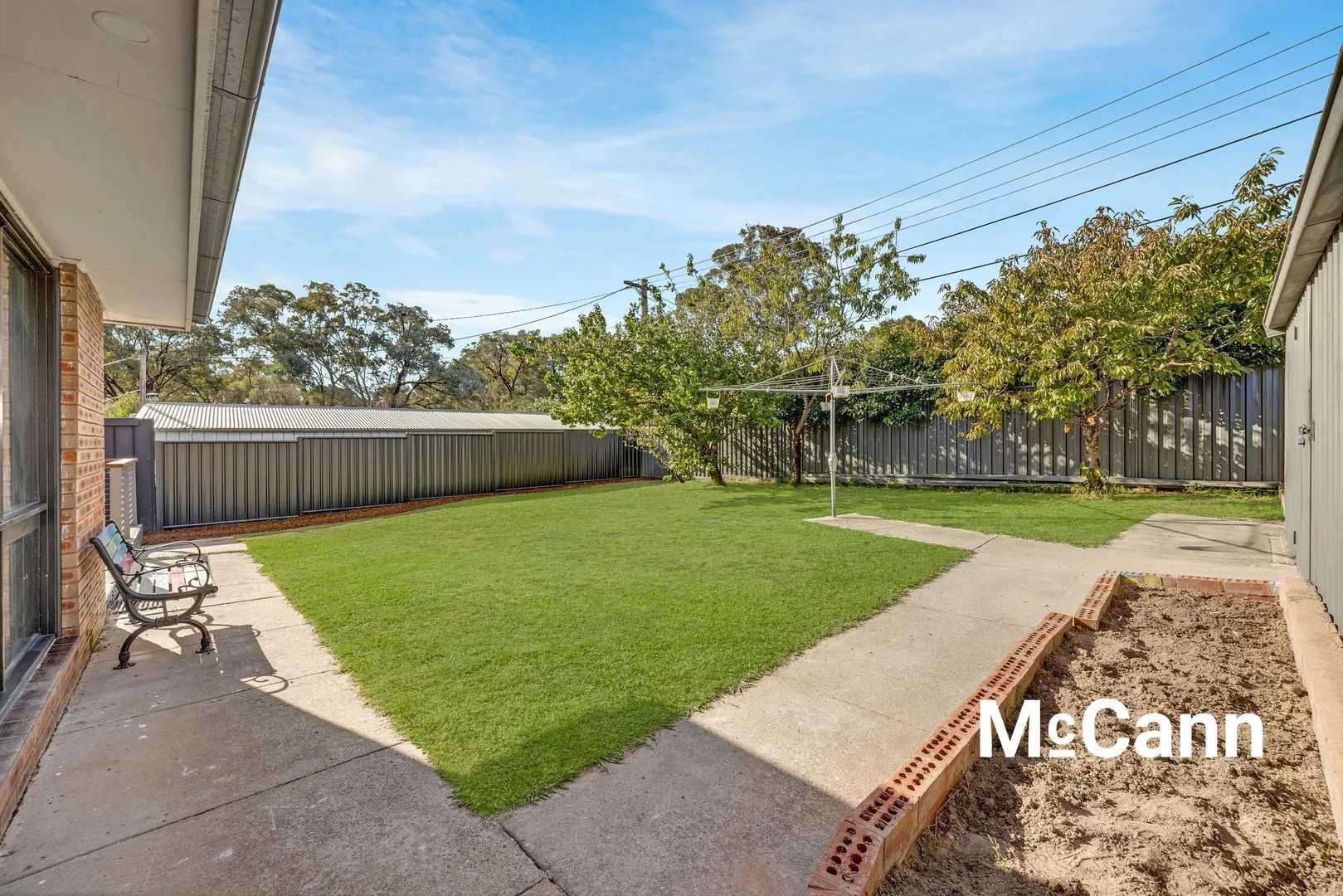 Photo of 73 Sternberg Crescent, Wanniassa ACT 2903