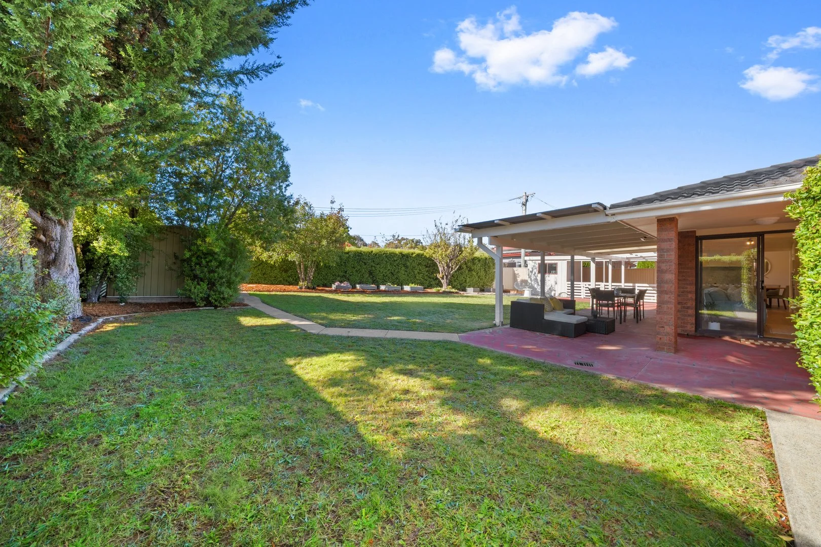 Photo of 4 Gosman Close, Oxley ACT 2903