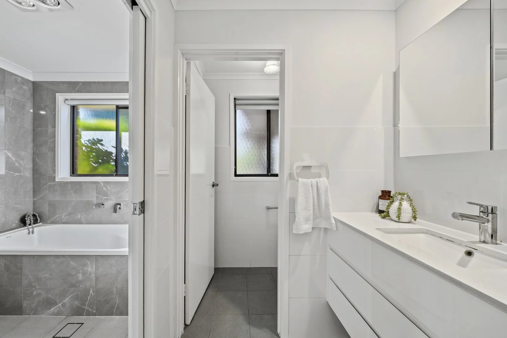 Photo of 4 Gosman Close, Oxley ACT 2903