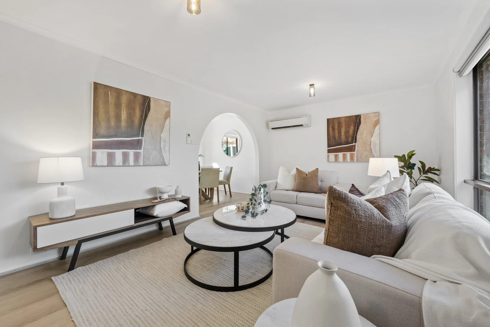 Photo of 4 Gosman Close, Oxley ACT 2903