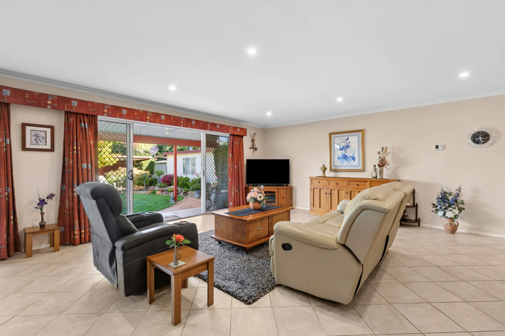 Photo of 8 Banfield Street, Downer ACT 2602