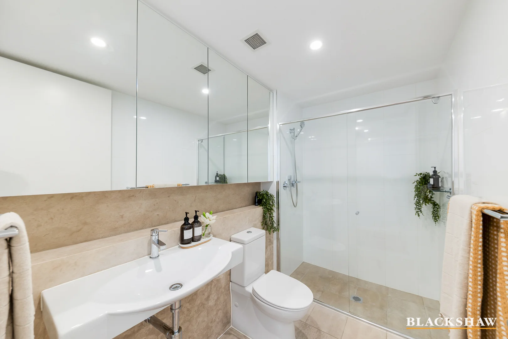 Photo of 34/18 Austin Street, Griffith ACT 2603