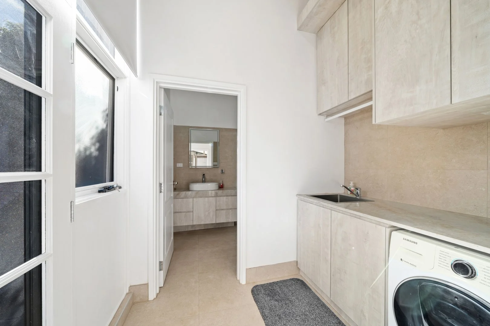 Photo of 7 Rymill Place, Mawson ACT 2607