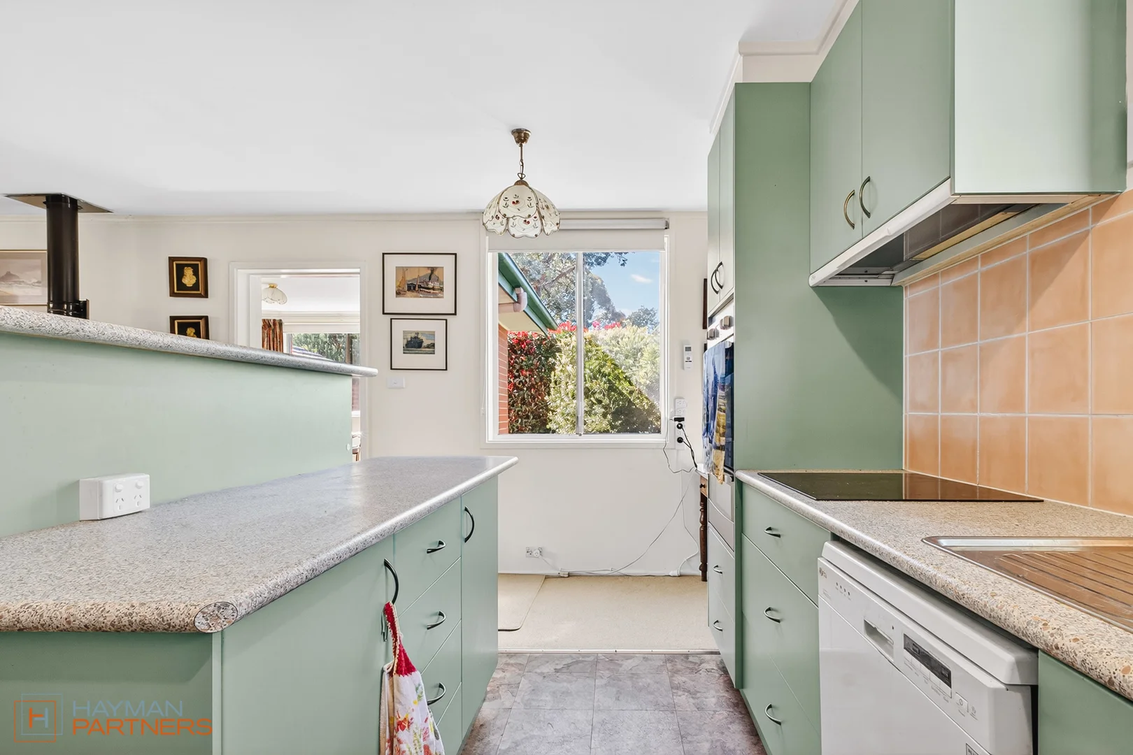 Photo of 30 Clermont Street, Fisher ACT 2611