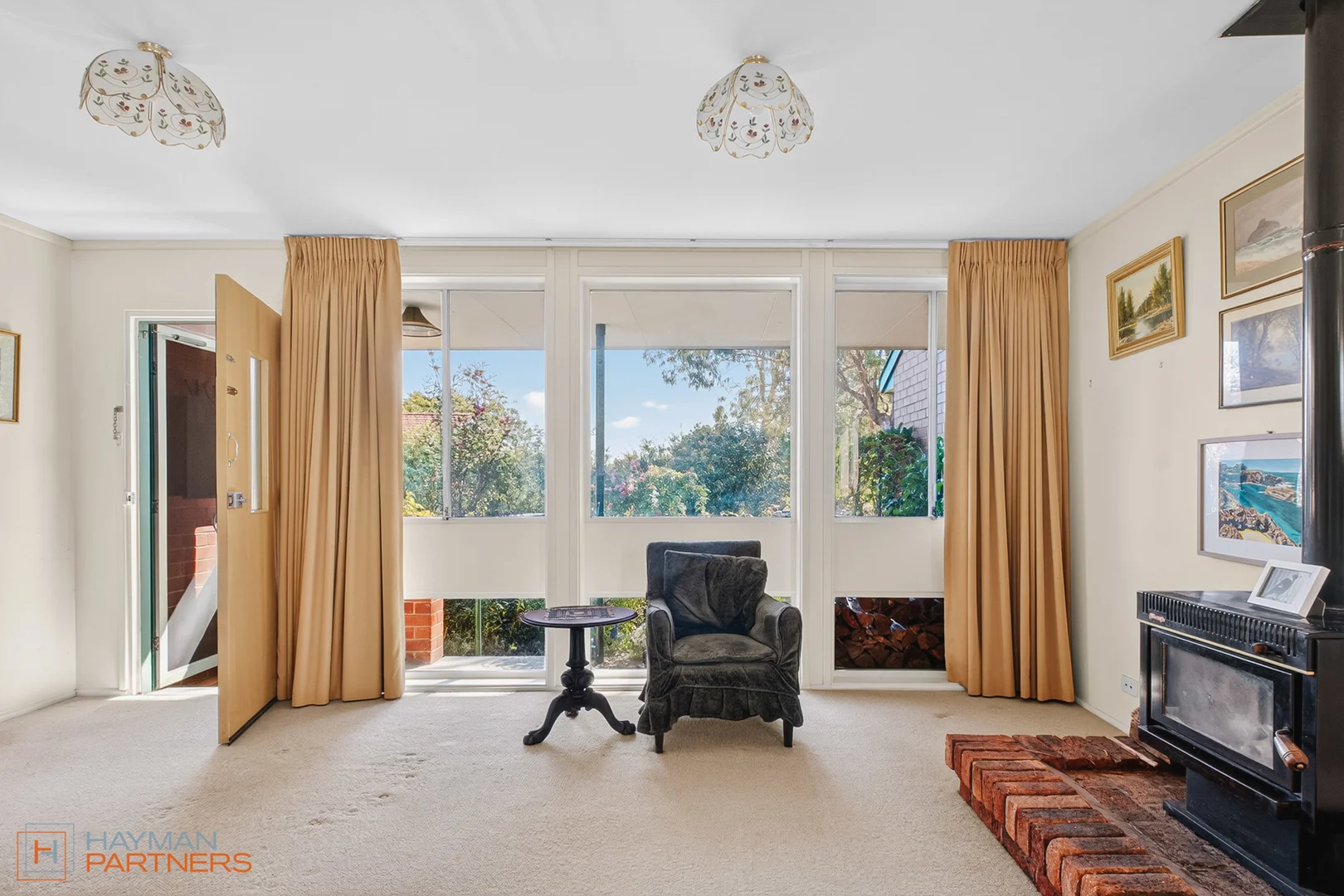 Photo of 30 Clermont Street, Fisher ACT 2611