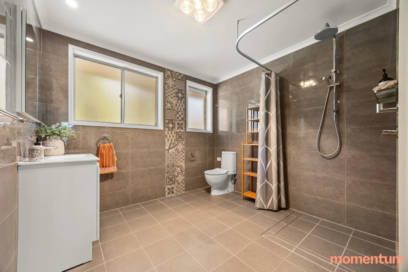 Photo of 2 Carbeen Street, Rivett ACT 2611