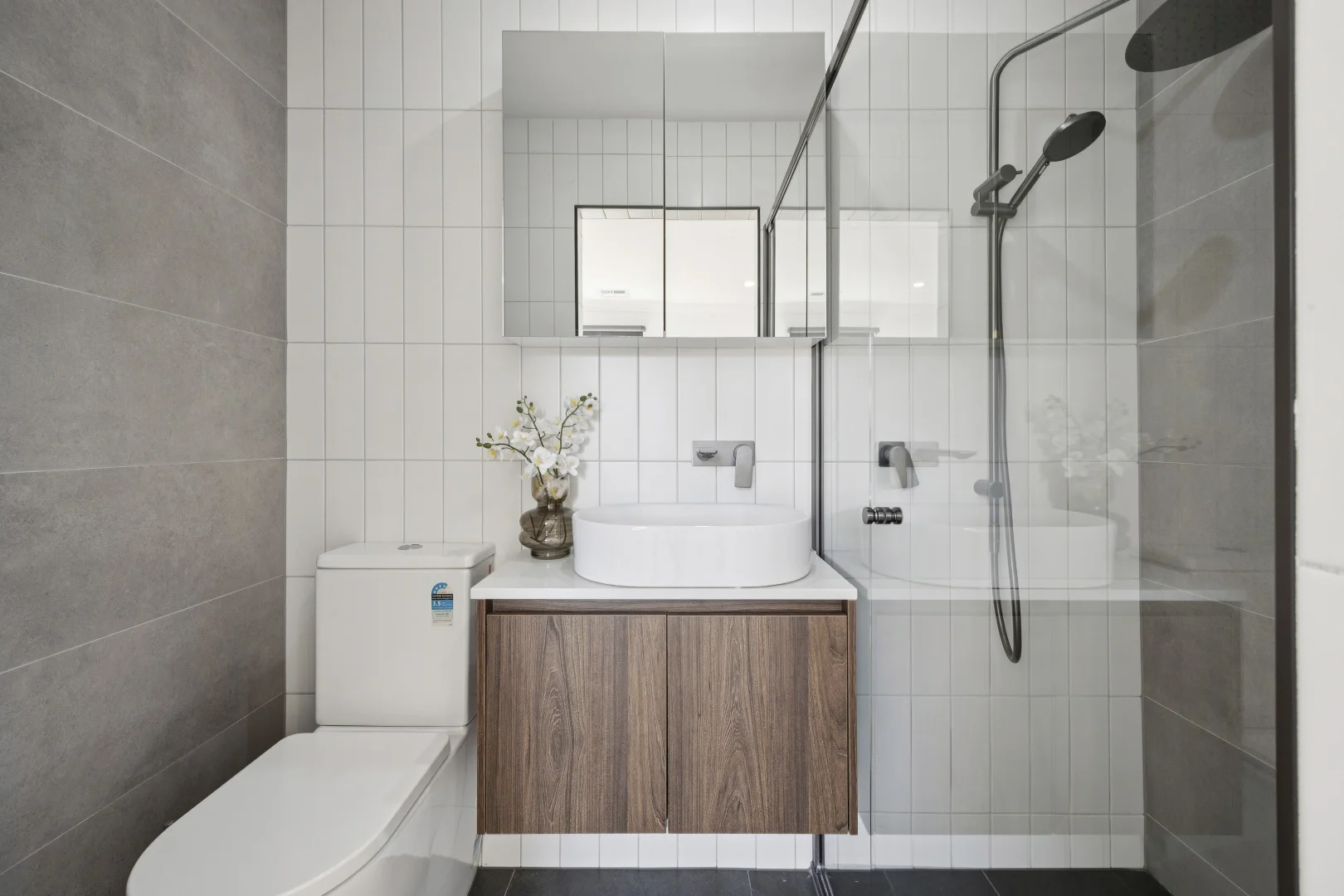 Photo of 2 Gymea Street, Narrabundah ACT 2604