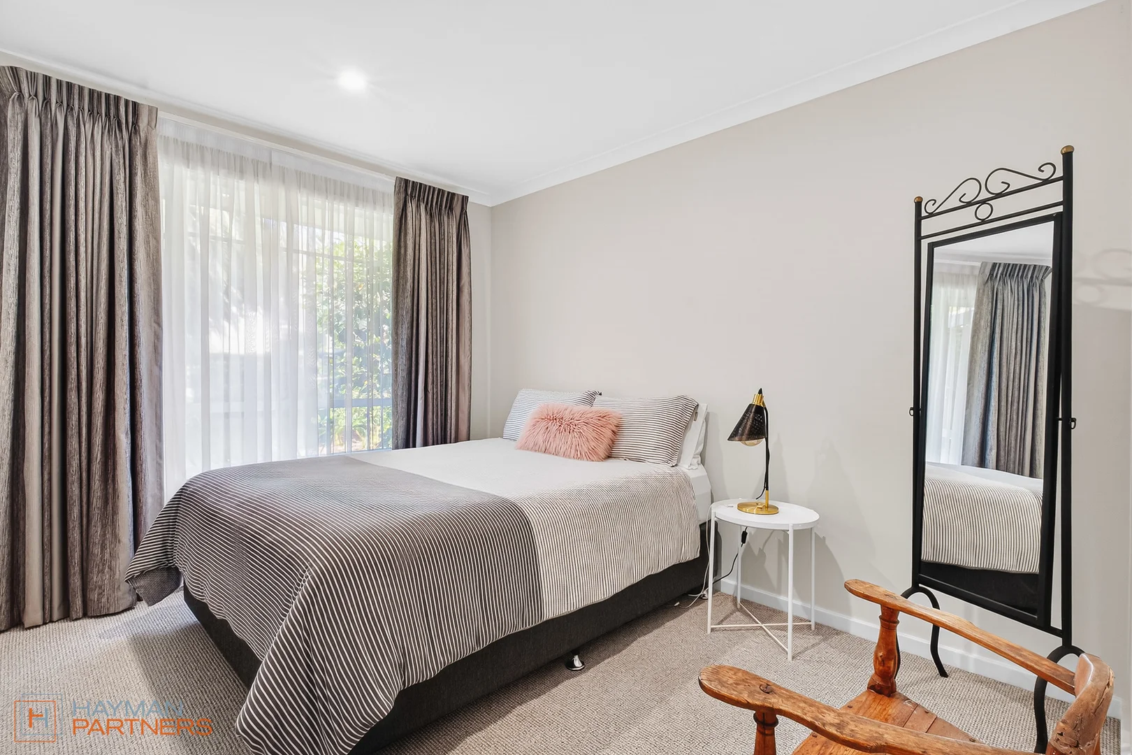 Photo of 34 Threlfall Street, Chifley ACT 2606