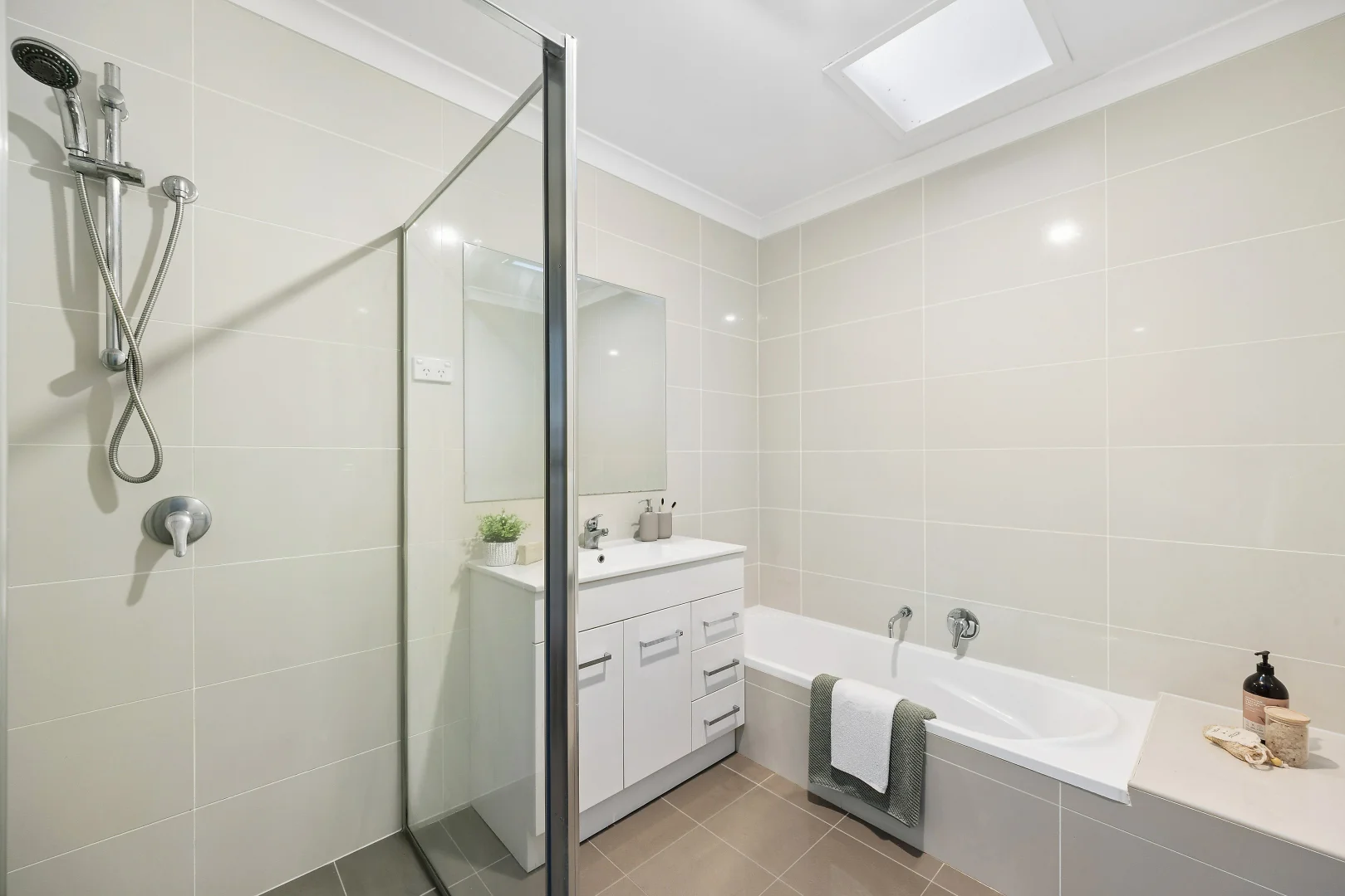 Photo of 6/2 Ridding Street, Forde ACT 2914