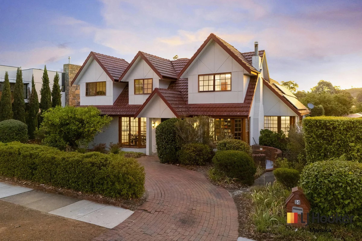 Photo of 14 Landsborough Street, Griffith ACT 2603