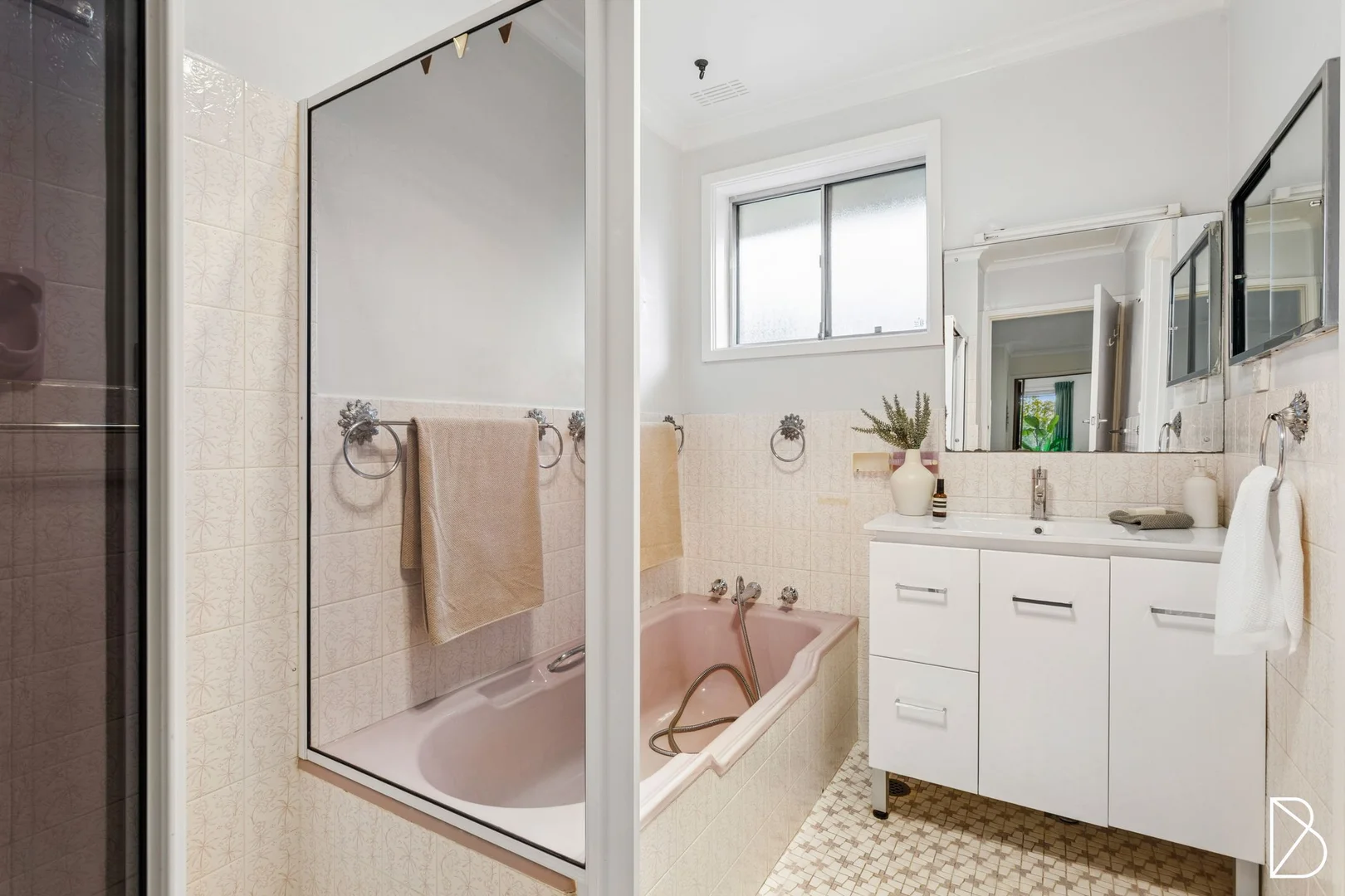 Photo of 8 Boyce Place, Chifley ACT 2606