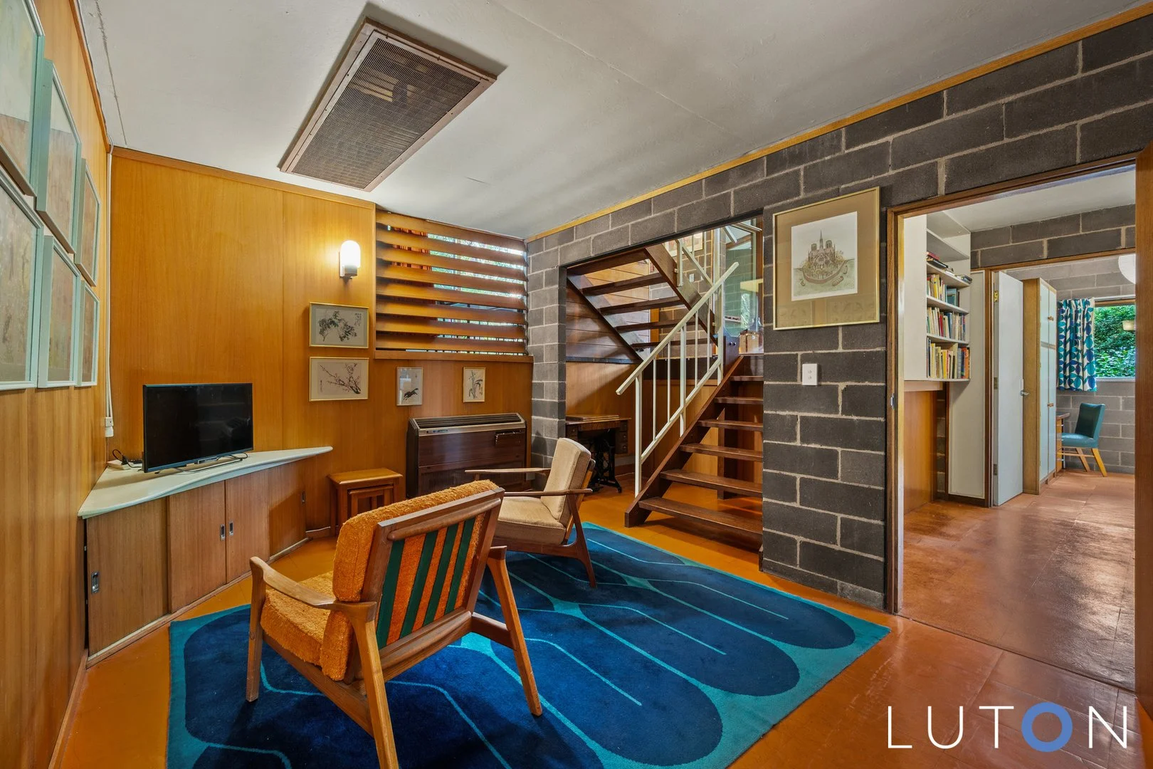 Photo of 70 Endeavour Street, Red Hill ACT 2603